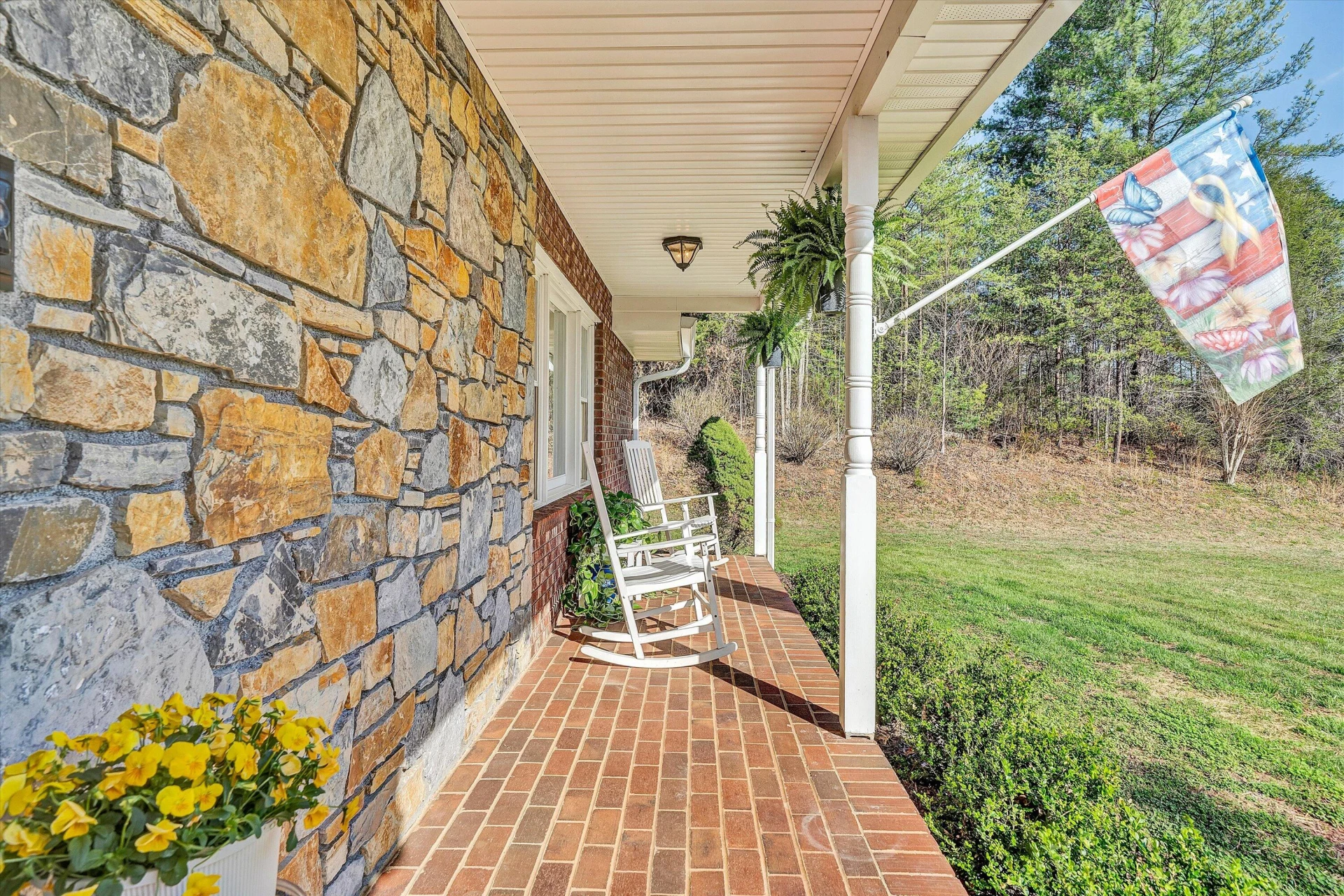 1488 HENRY RD - Photo 5