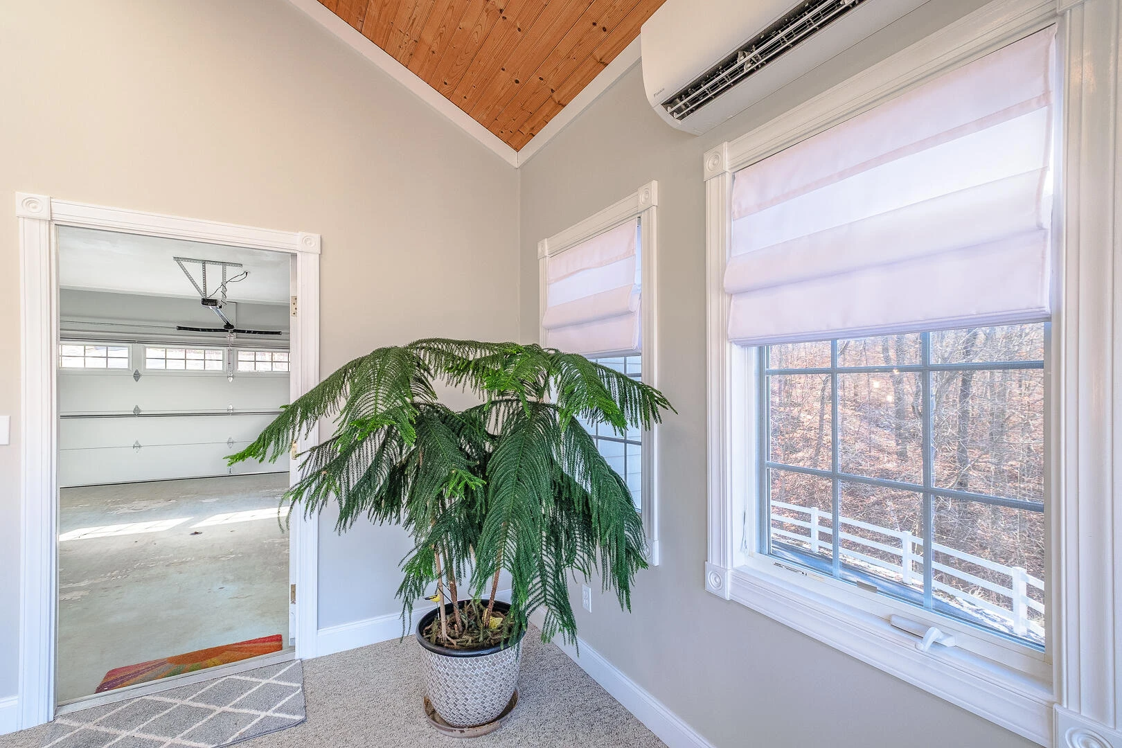 2085 Lakewood Forest RD - Photo 21