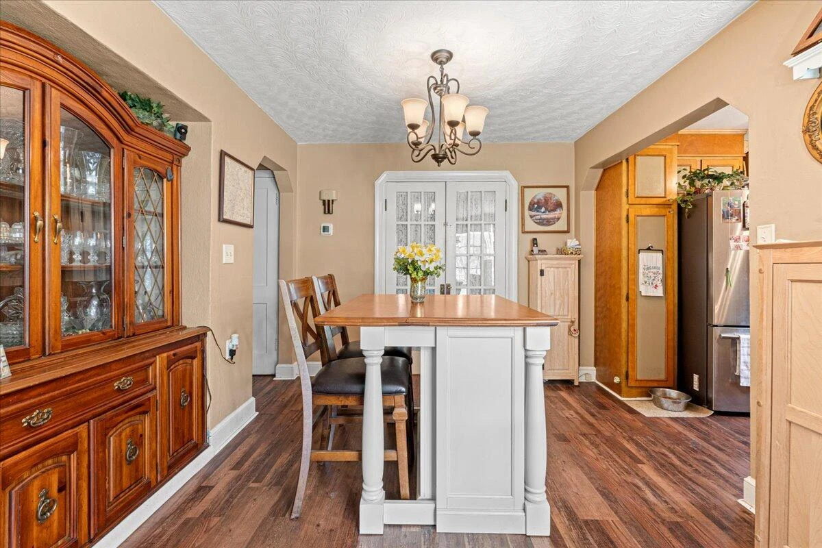 779 Catawba RD - Photo 14