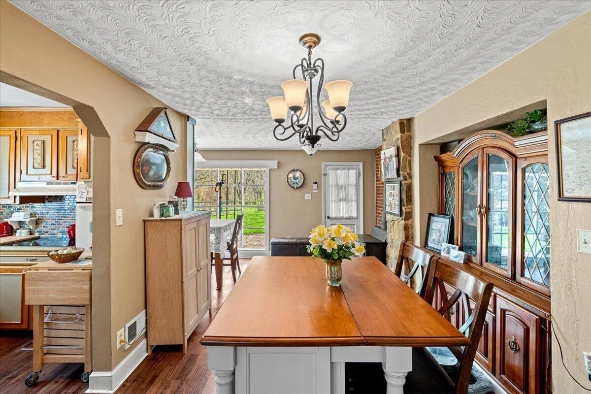 779 Catawba RD - Photo 16