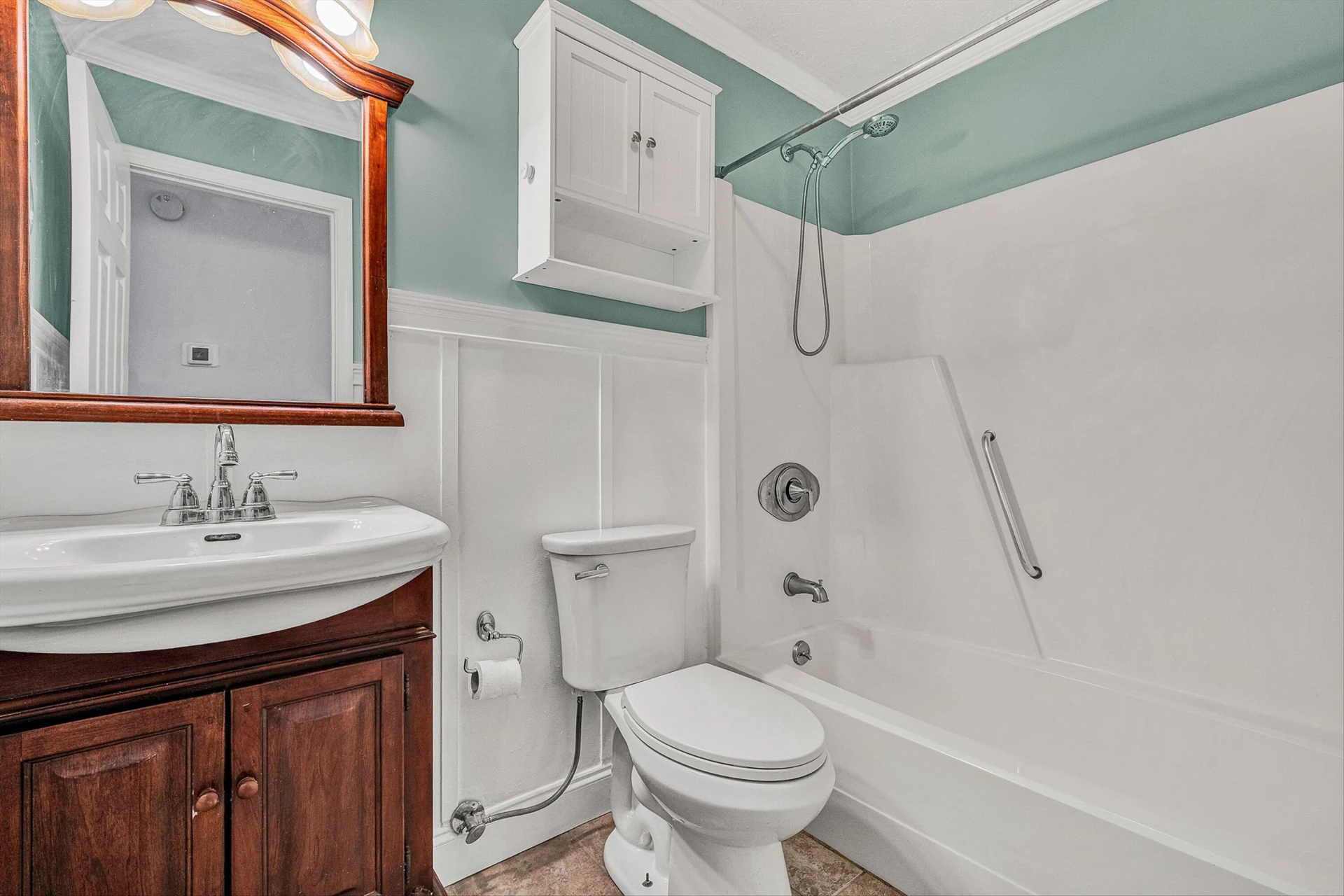 385 Tanglewood DR - Photo 17