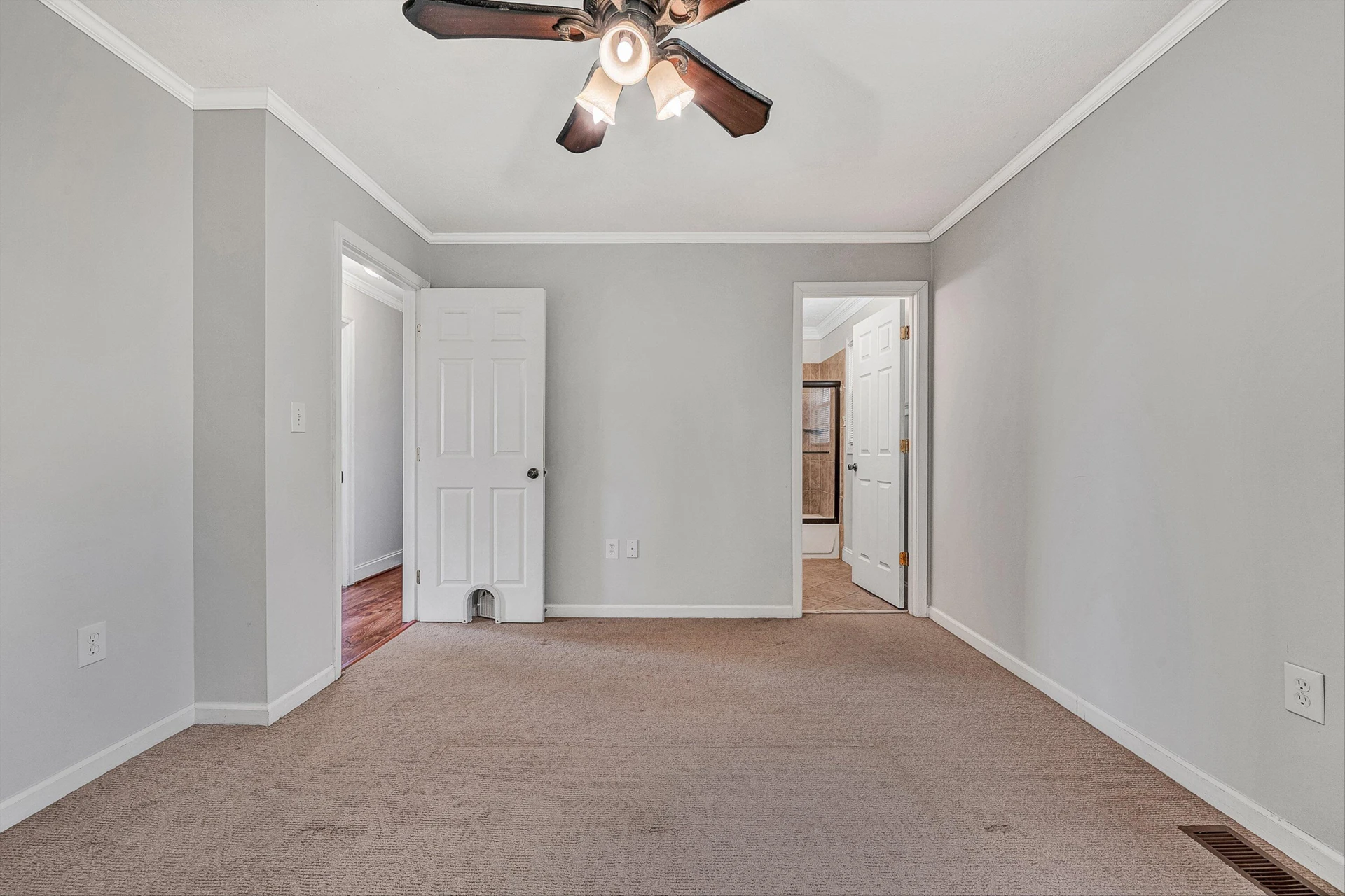 385 Tanglewood DR - Photo 20