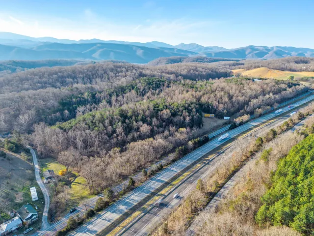00 Lee HWY, Buchanan, VA, 24066