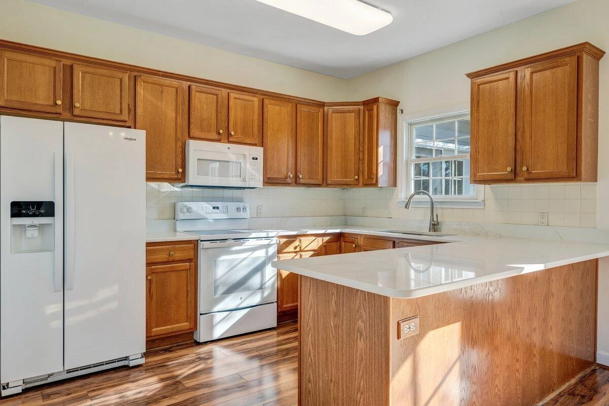 141 Chestnut Creek DR - Photo 22