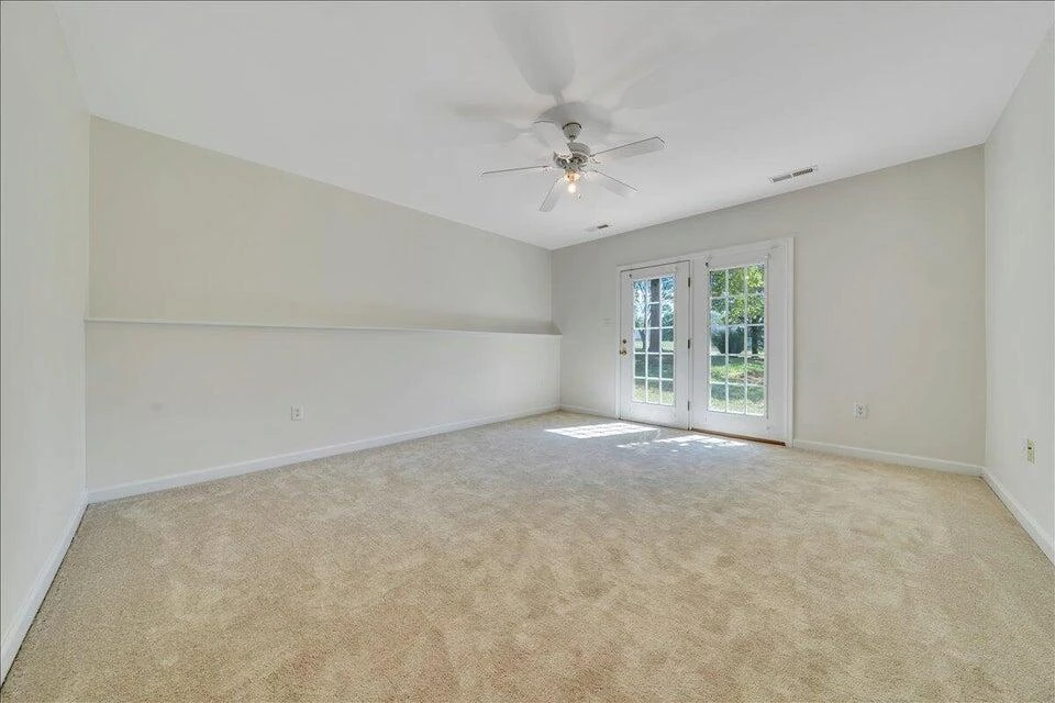 141 Chestnut Creek DR - Photo 40