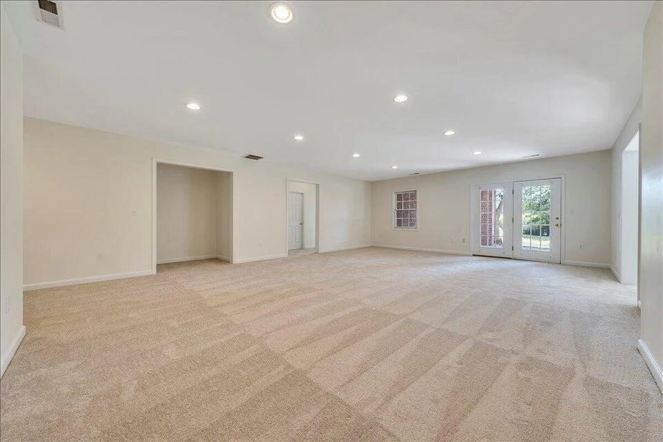 141 Chestnut Creek DR - Photo 46