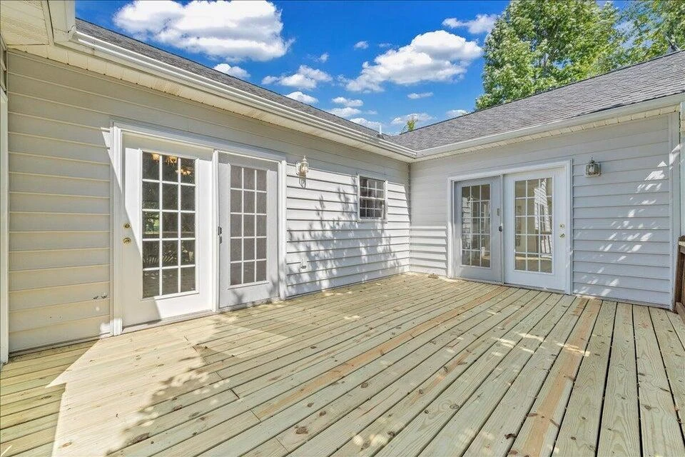 141 Chestnut Creek DR - Photo 8
