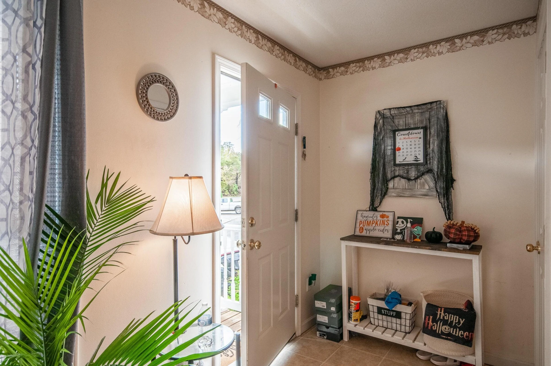 15-2 Beverly CT #APT 2 - Photo 4