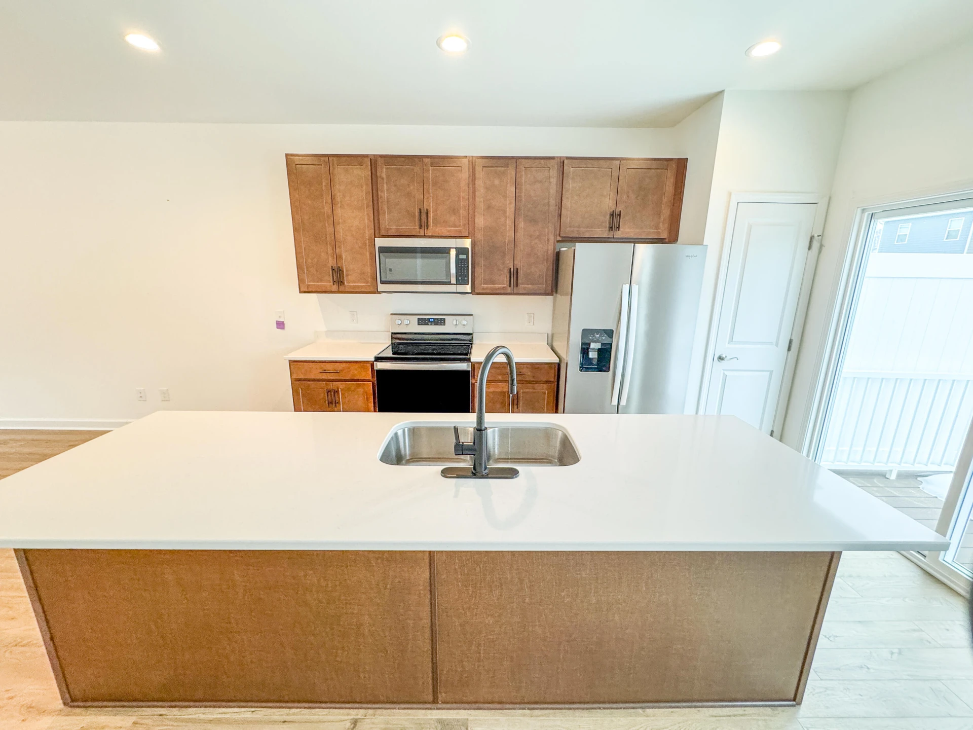 183 Broad ST - Photo 19