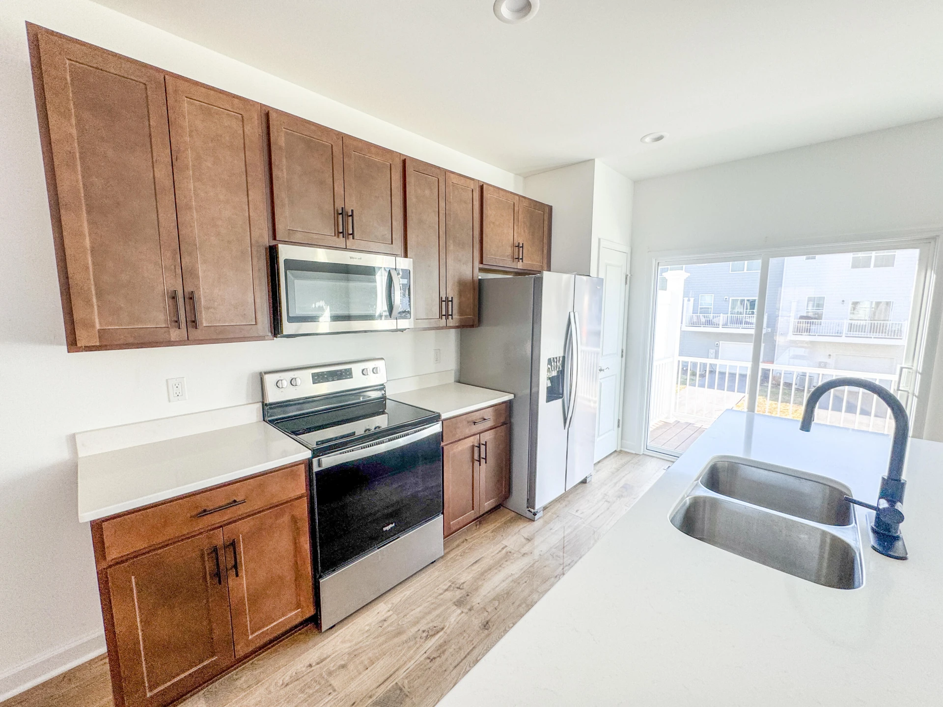 183 Broad ST - Photo 24