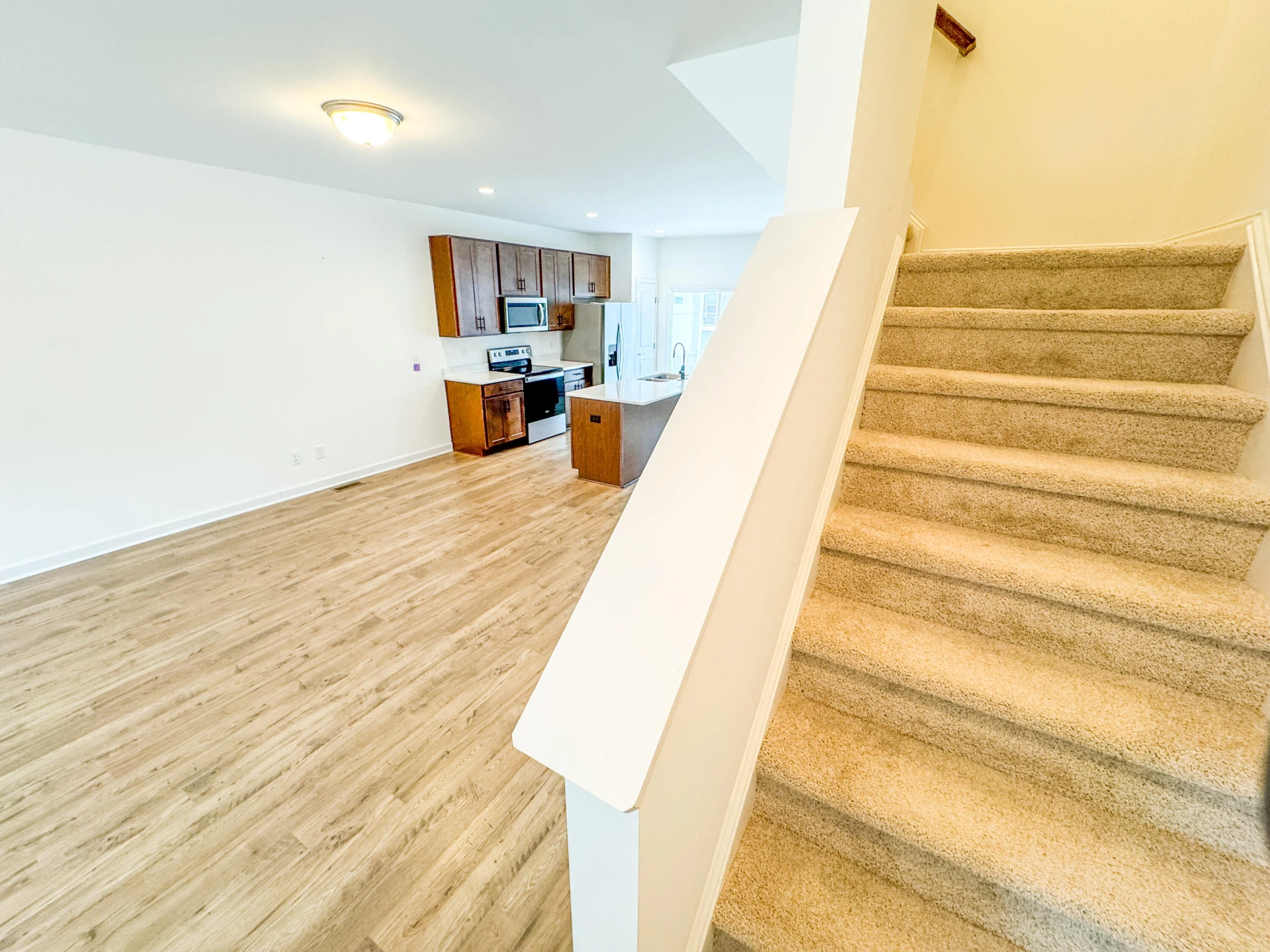 183 Broad ST - Photo 32