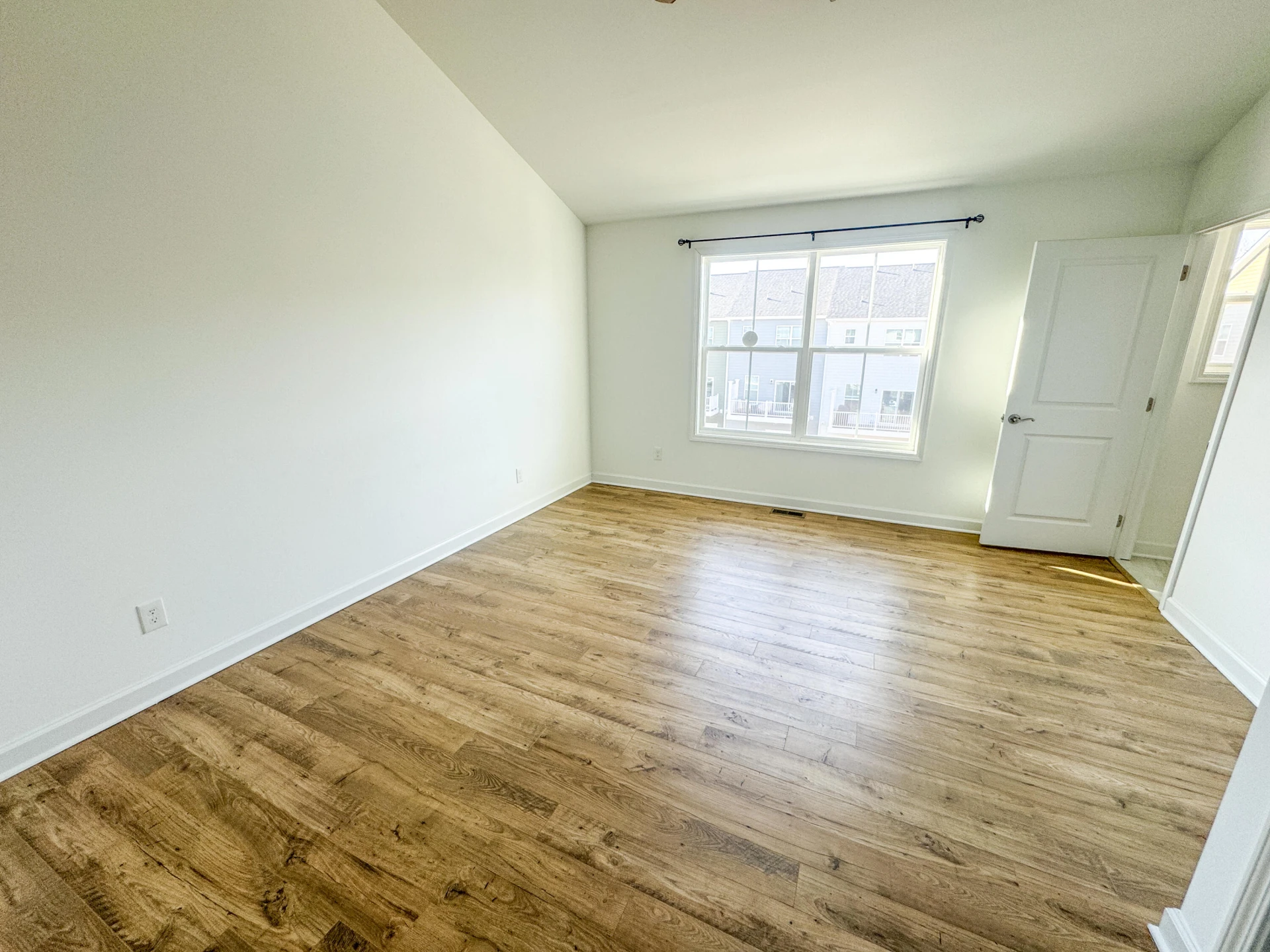 183 Broad ST - Photo 47