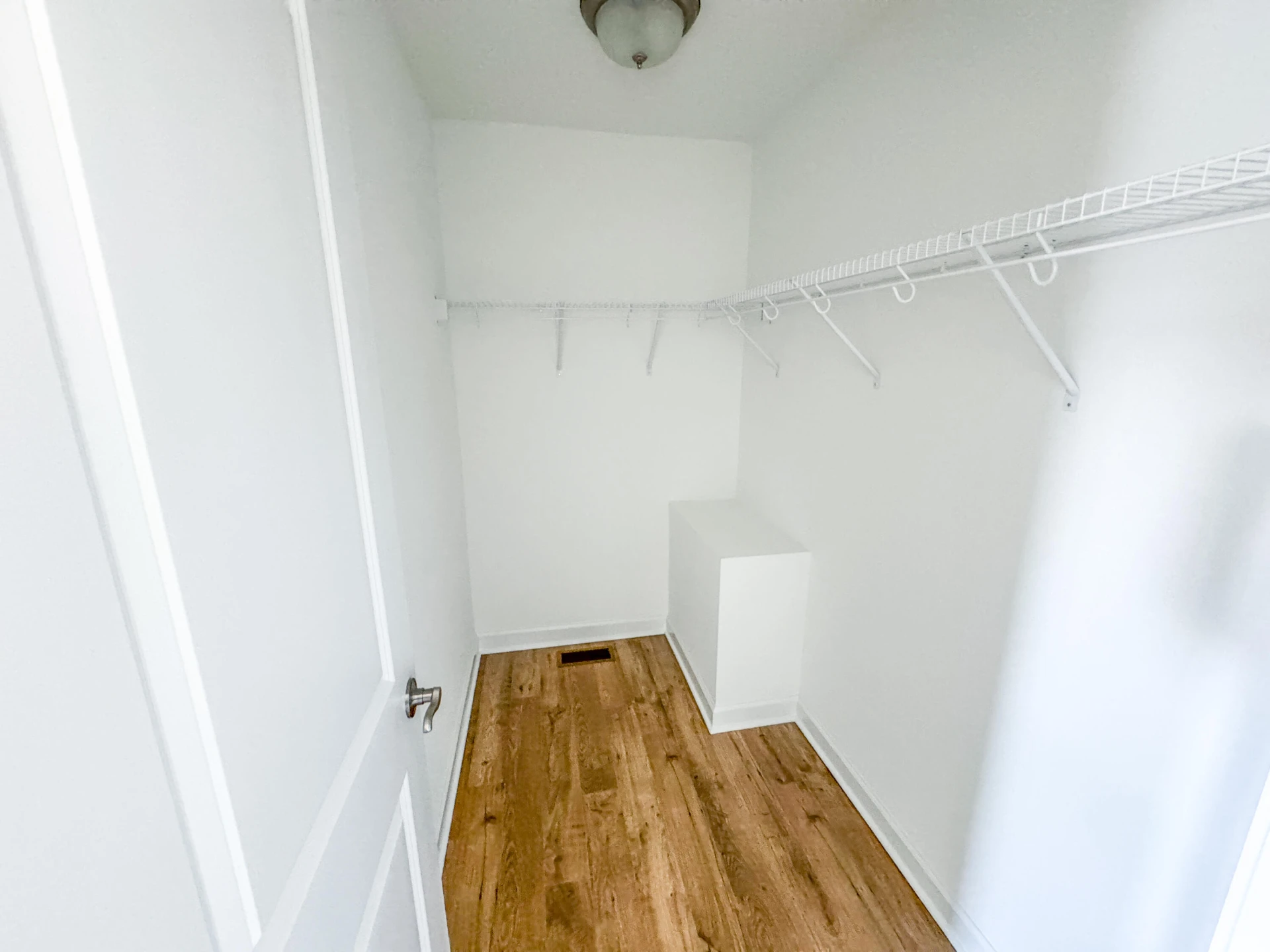 183 Broad ST - Photo 52