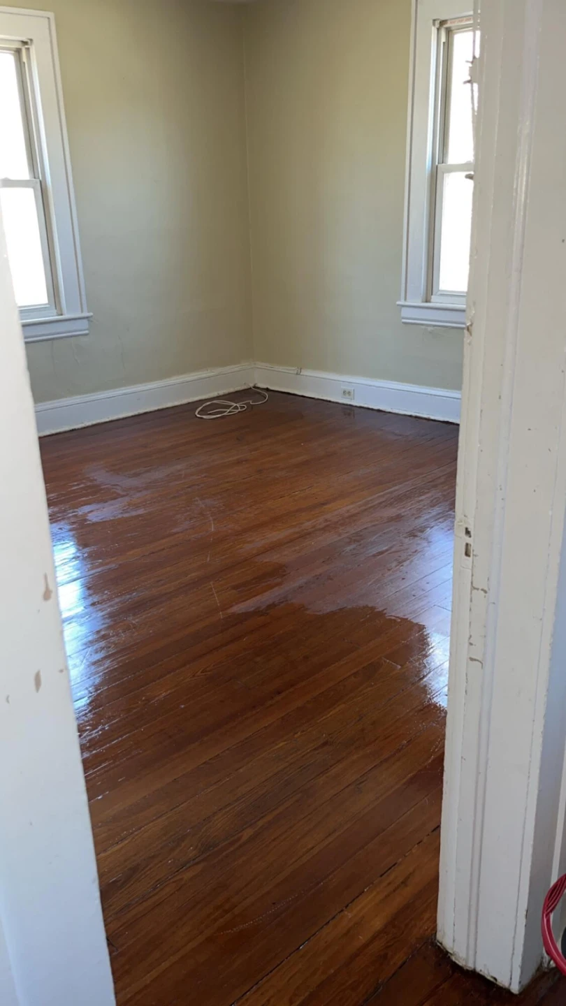 2414 Delaware AVE - Photo 2