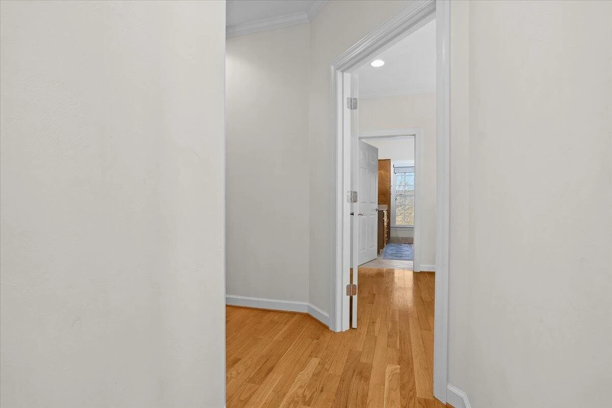 360 Maple Ridge LN - Photo 28