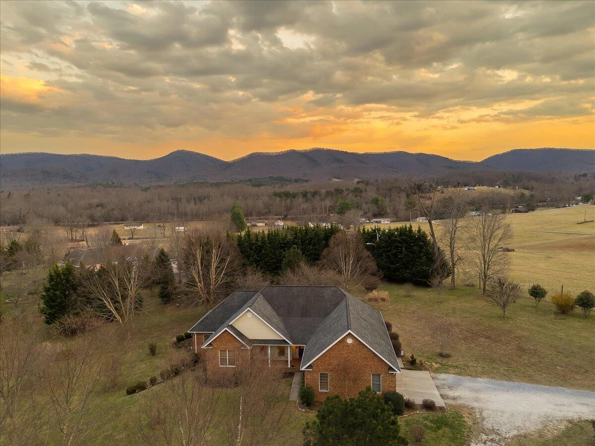 360 Maple Ridge LN - Photo 72