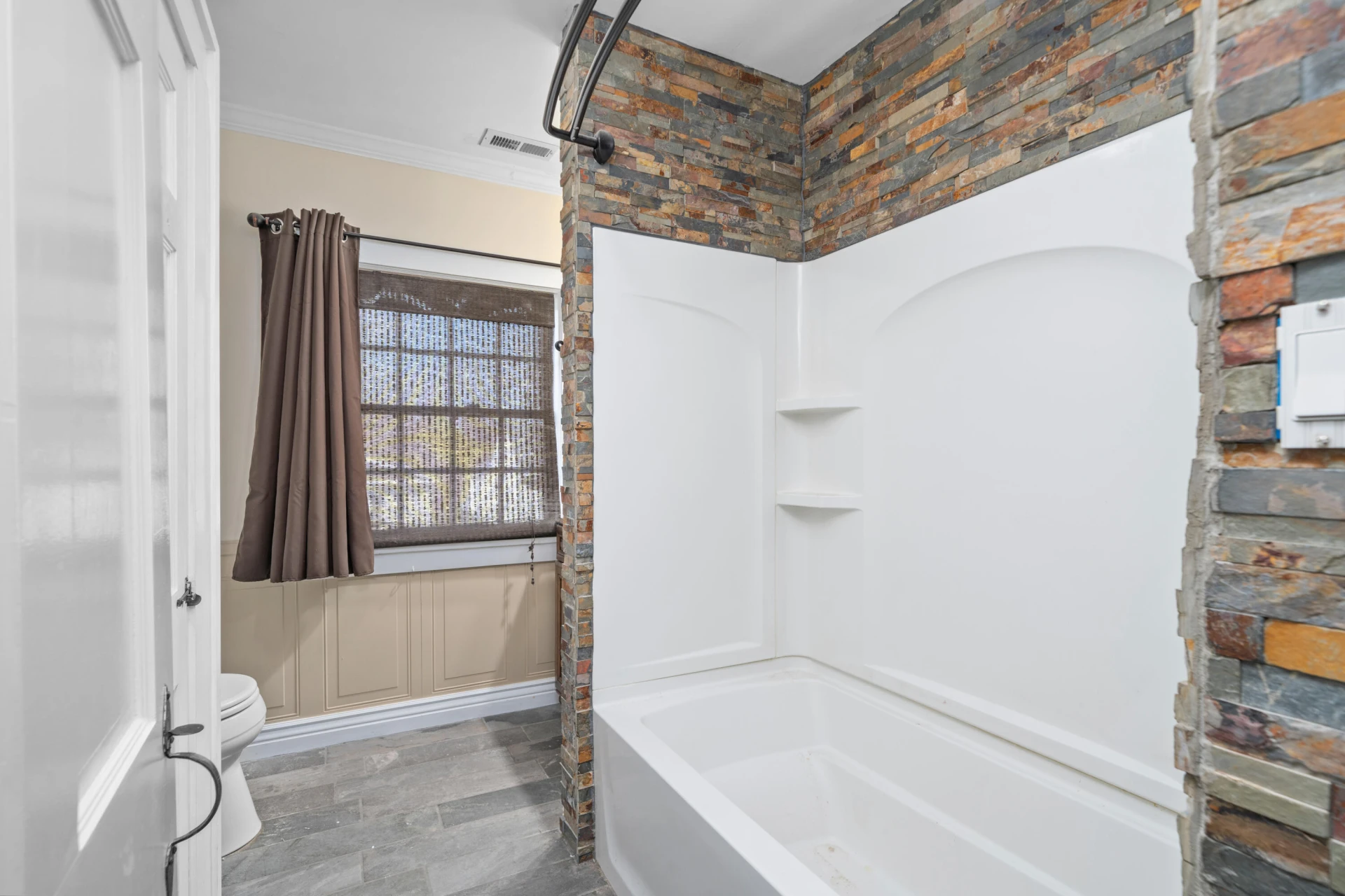 209 Main ST - Photo 19