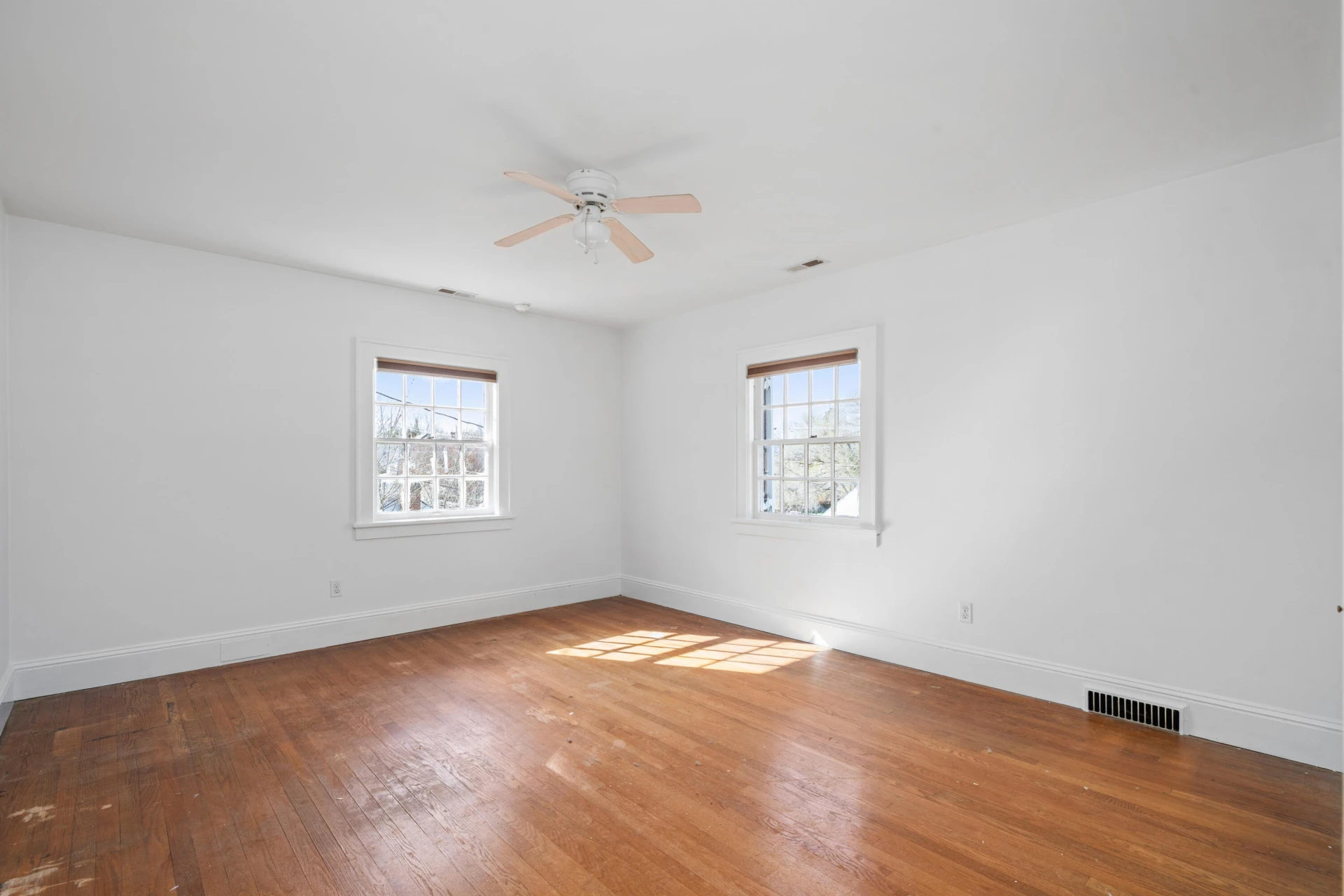 209 Main ST - Photo 20