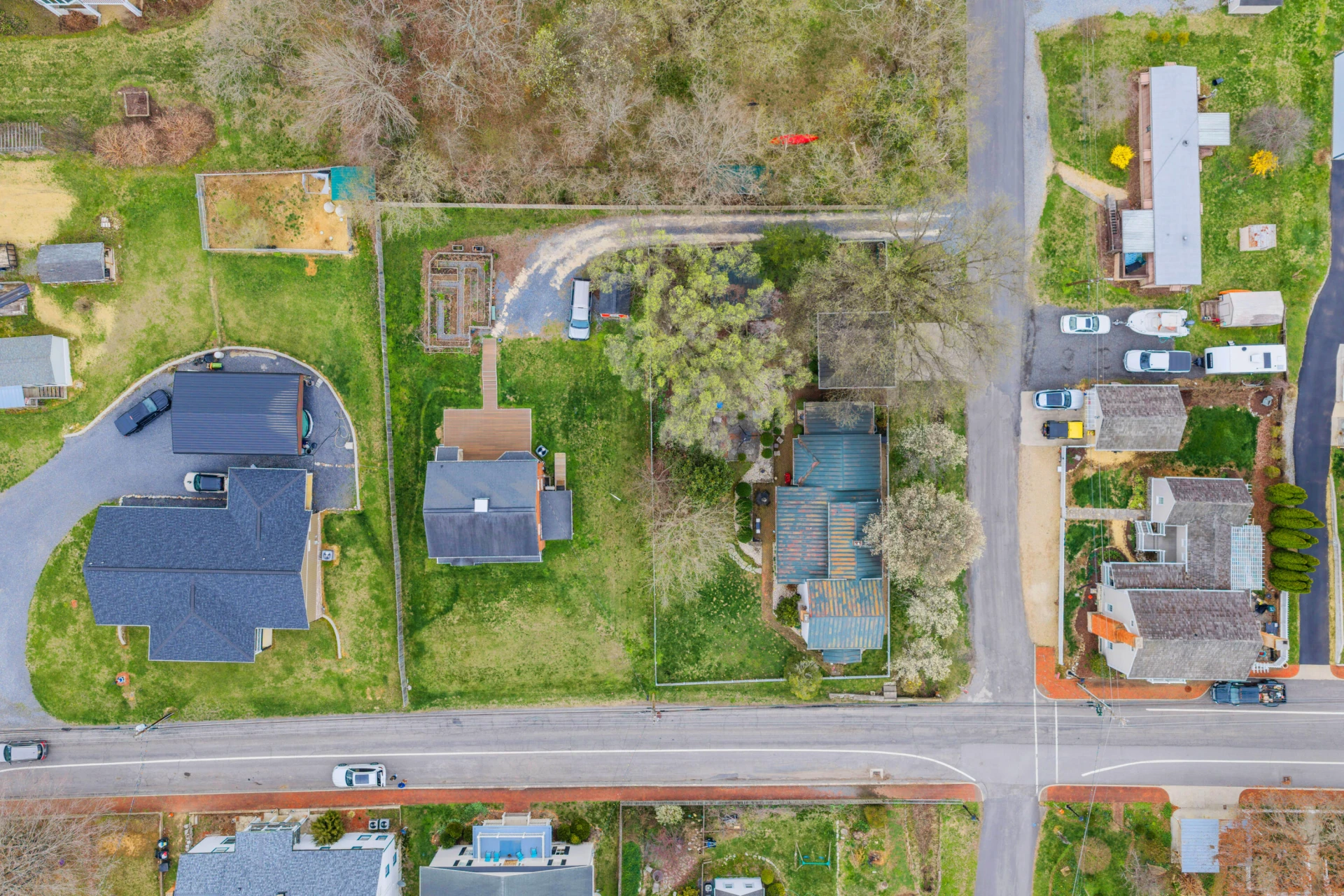 209 Main ST - Photo 6