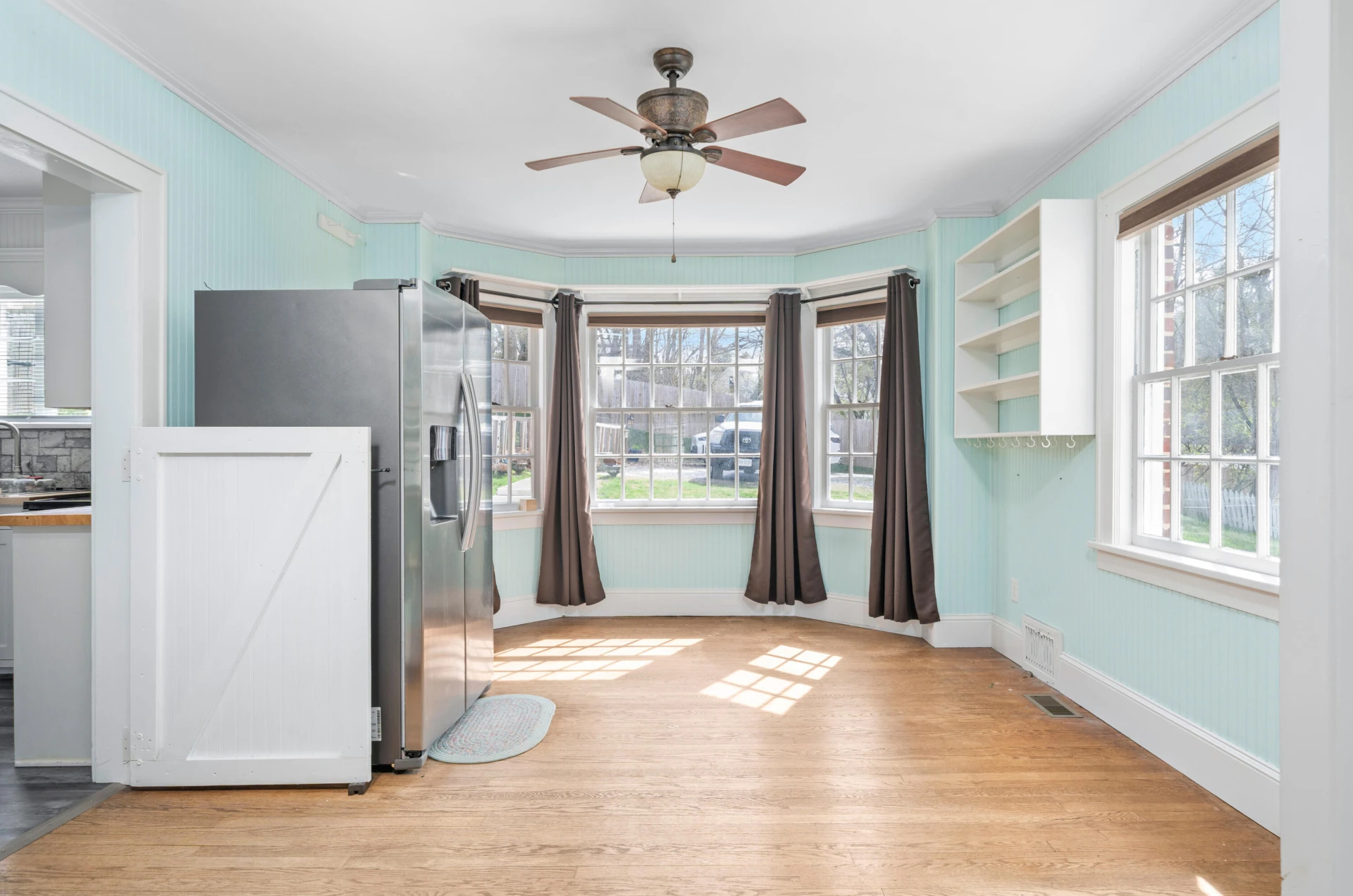 209 Main ST - Photo 10