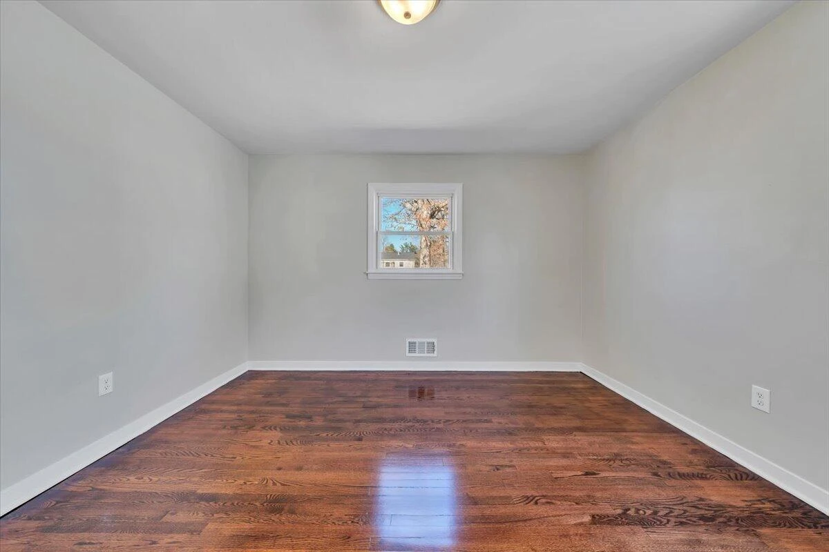4117 Kentucky AVE - Photo 17