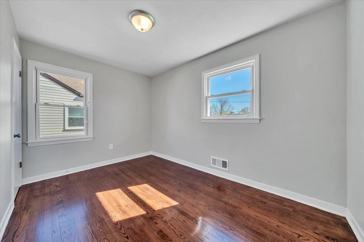 4117 Kentucky AVE - Photo 19