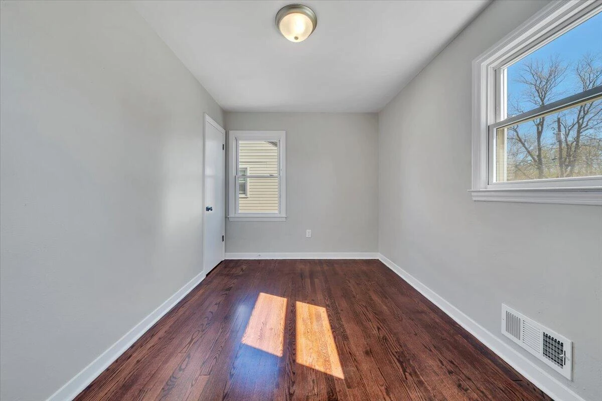 4117 Kentucky AVE - Photo 20