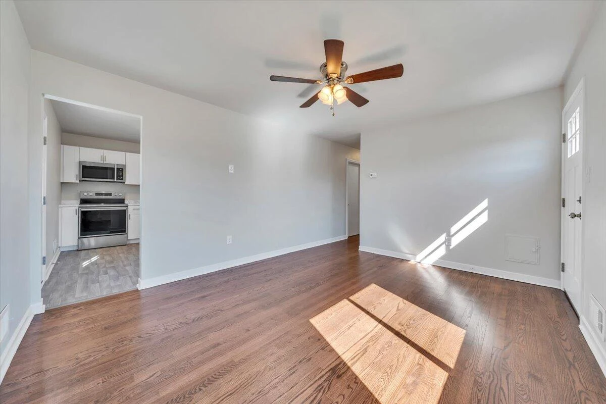 4117 Kentucky AVE - Photo 5