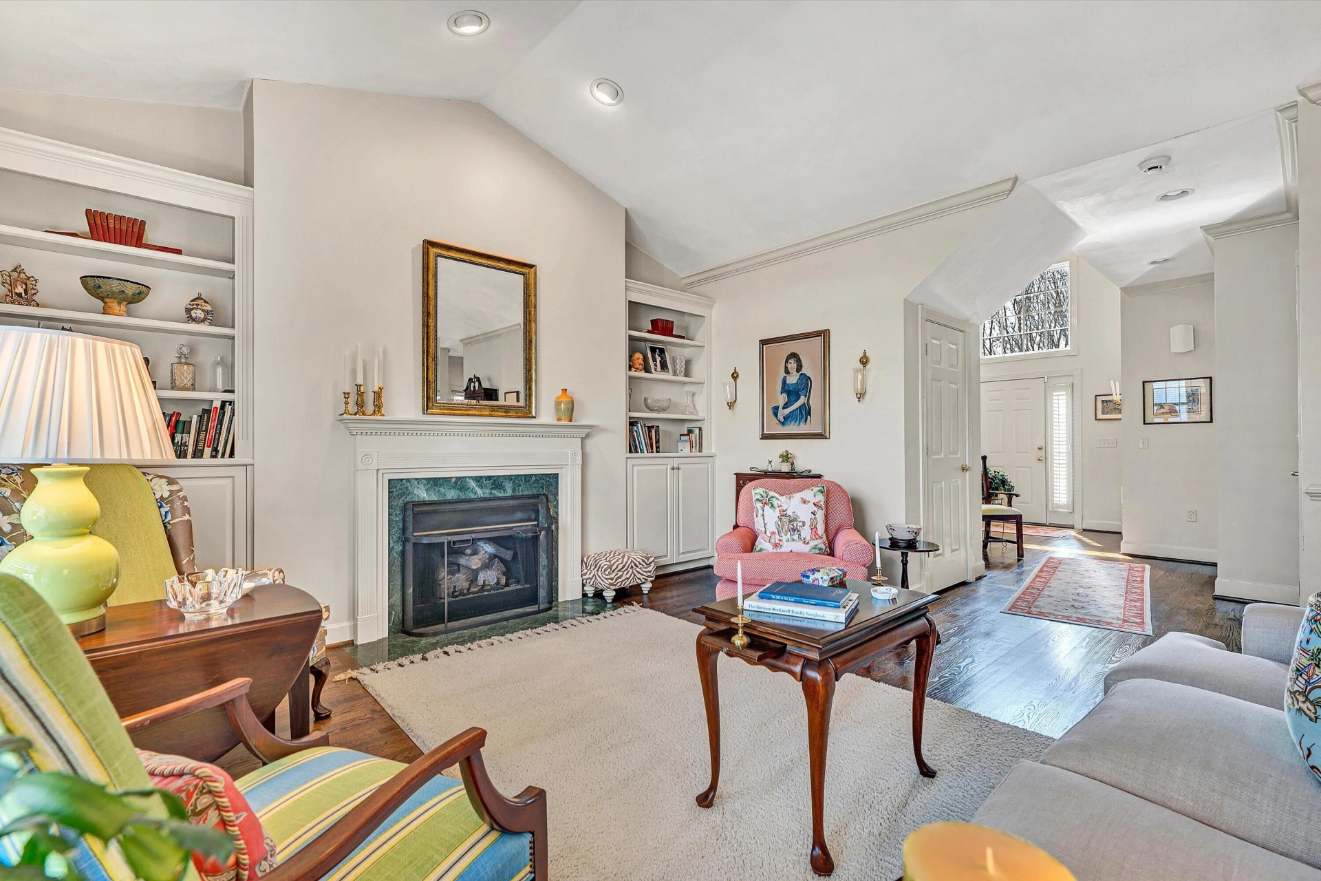 3345 Kingsbury CIR - Photo 14