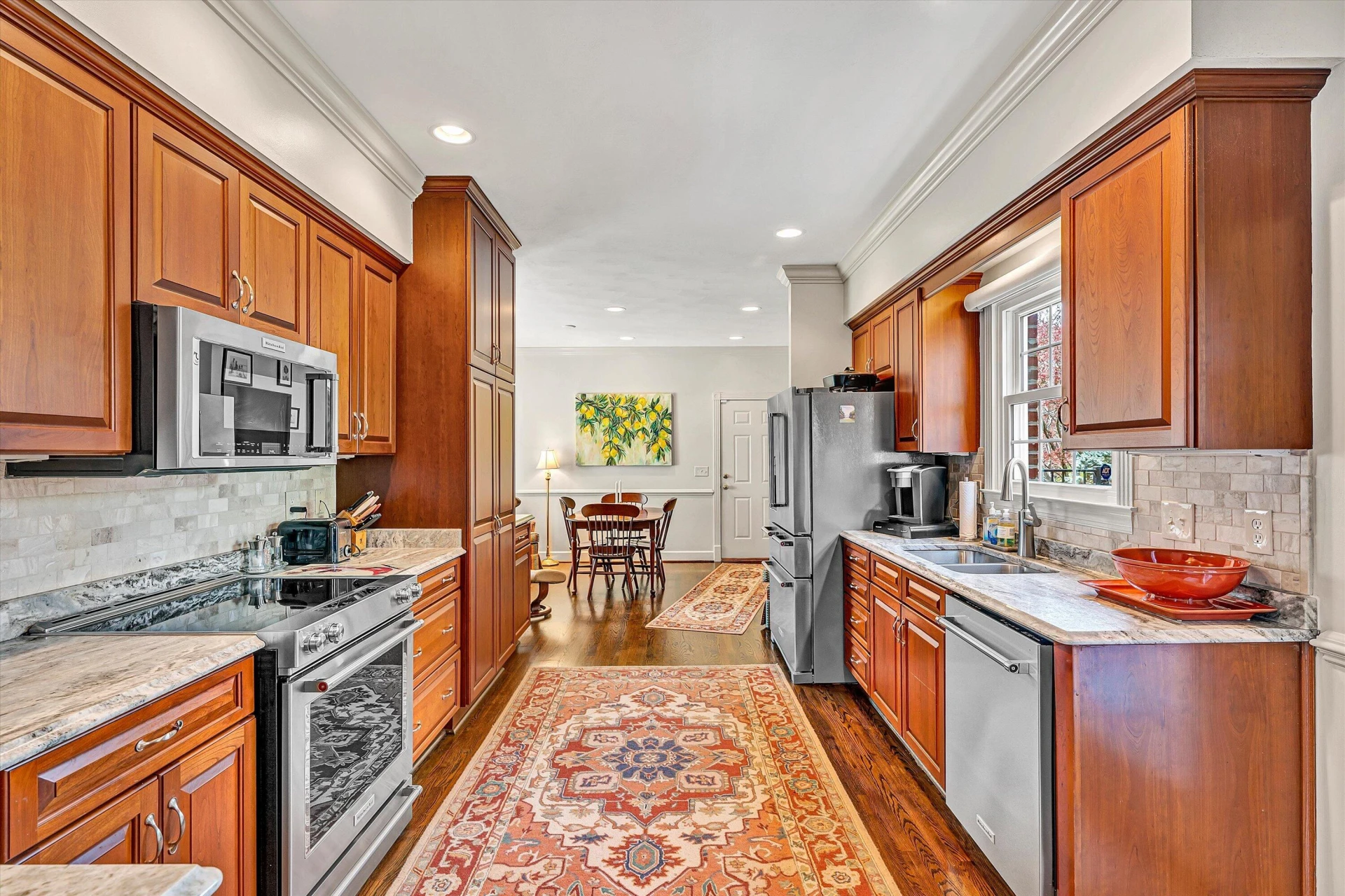 3345 Kingsbury CIR - Photo 18