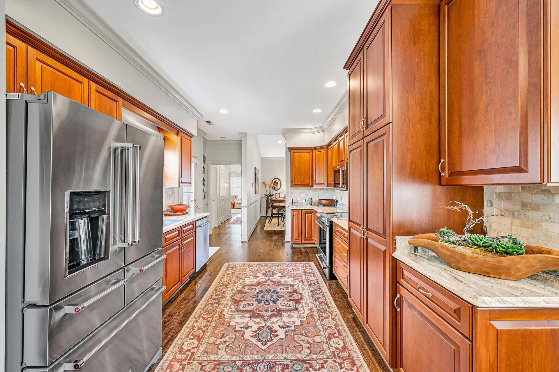 3345 Kingsbury CIR - Photo 20