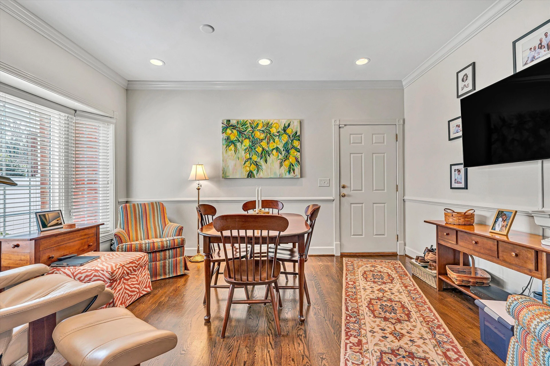 3345 Kingsbury CIR - Photo 22