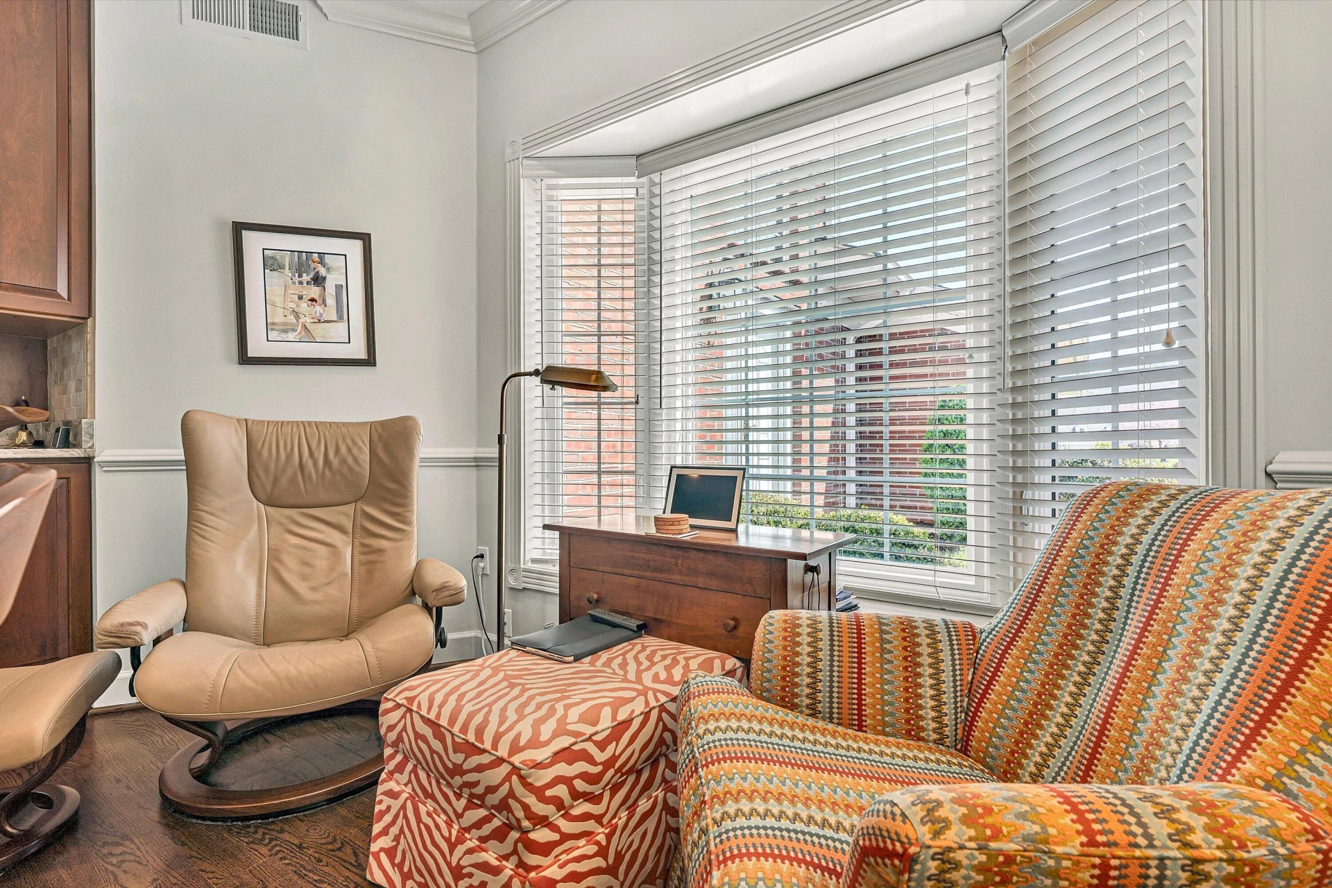 3345 Kingsbury CIR - Photo 23
