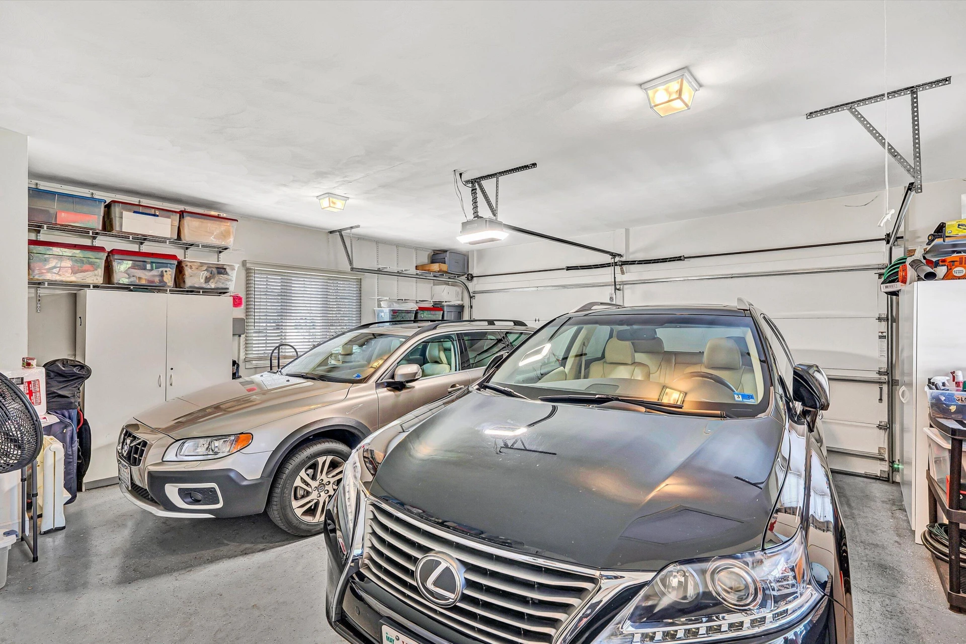 3345 Kingsbury CIR - Photo 24