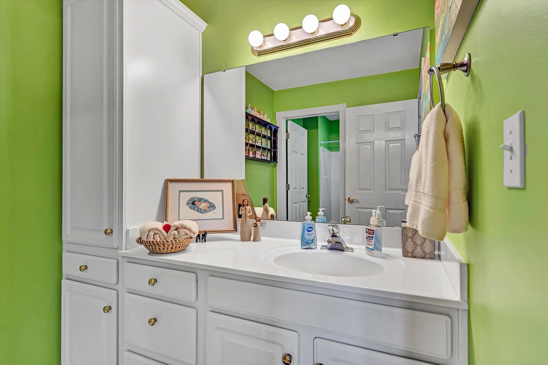 3345 Kingsbury CIR - Photo 33