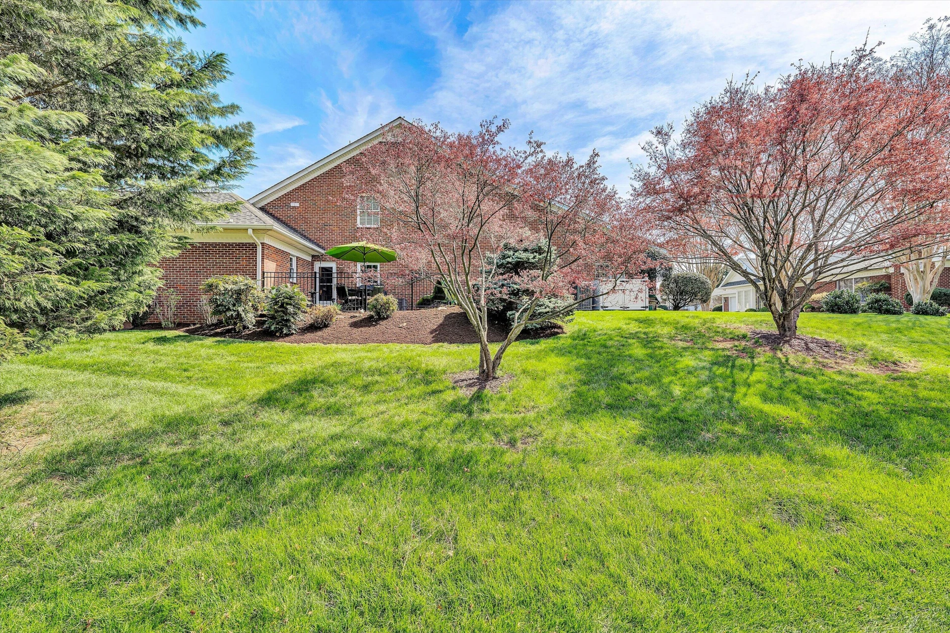 3345 Kingsbury CIR - Photo 9