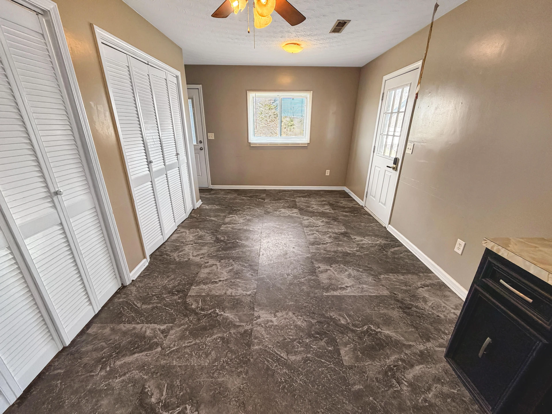 8467 Bear Ridge RD - Photo 13