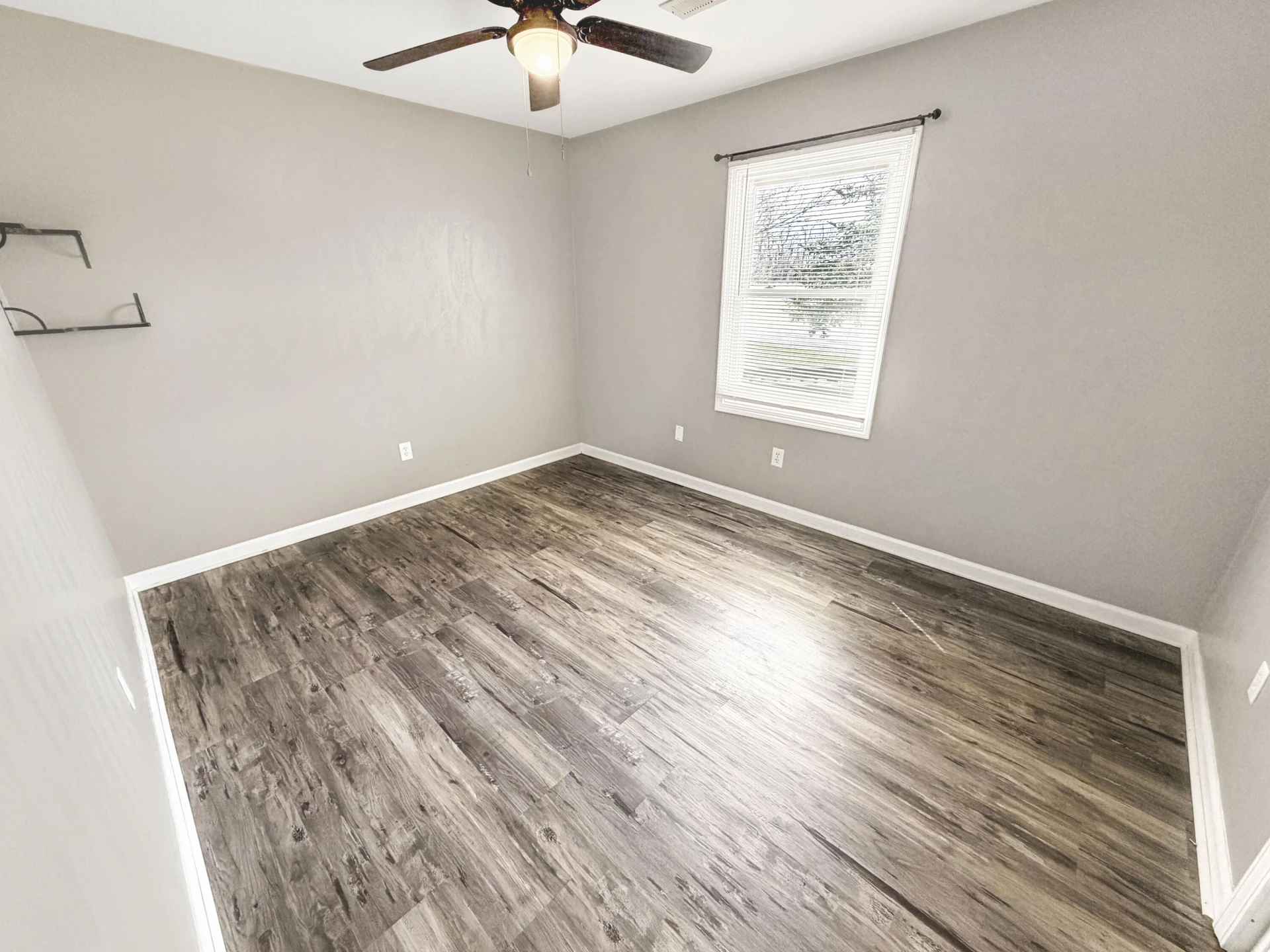 8467 Bear Ridge RD - Photo 16