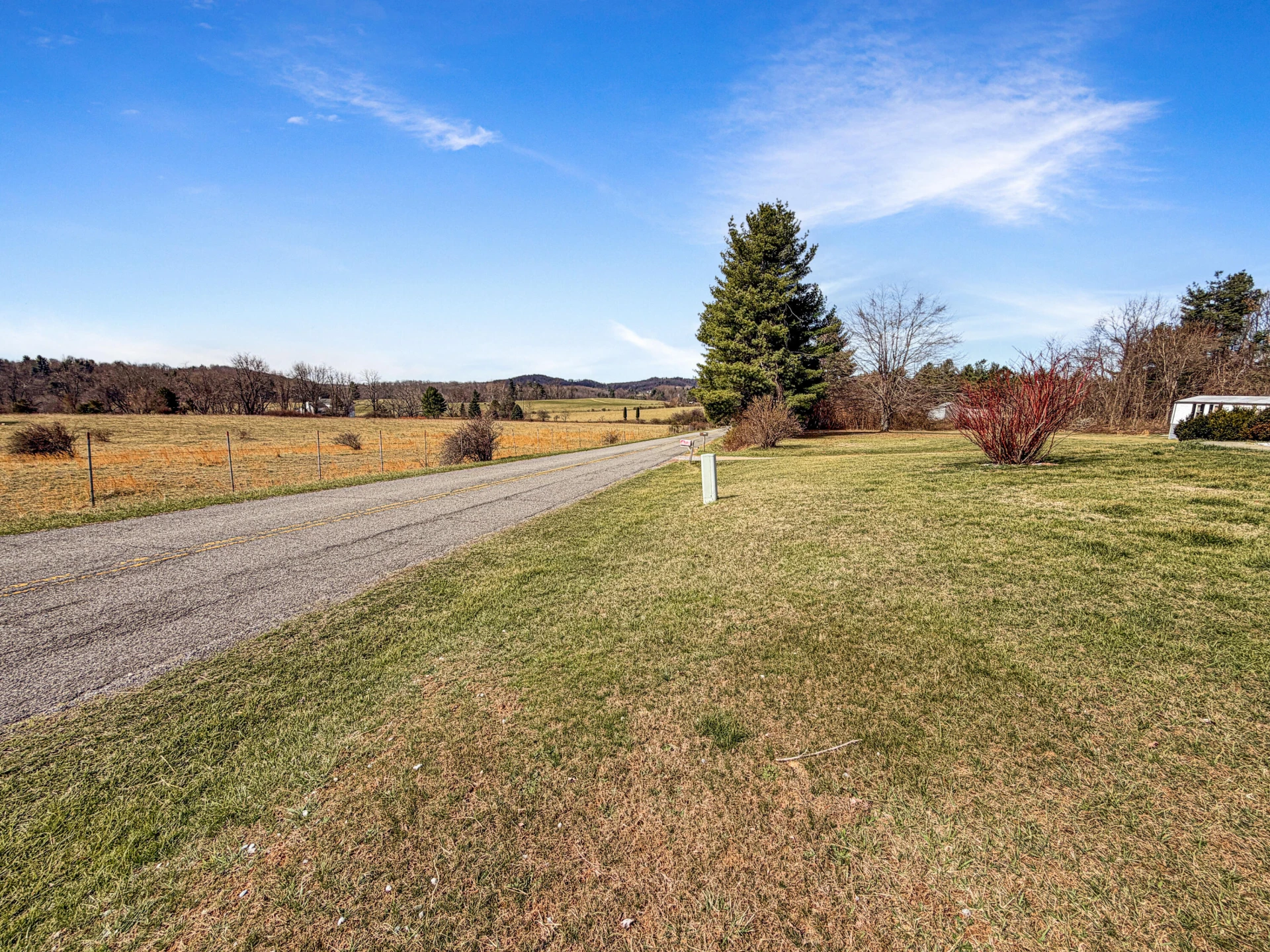 8467 Bear Ridge RD - Photo 36