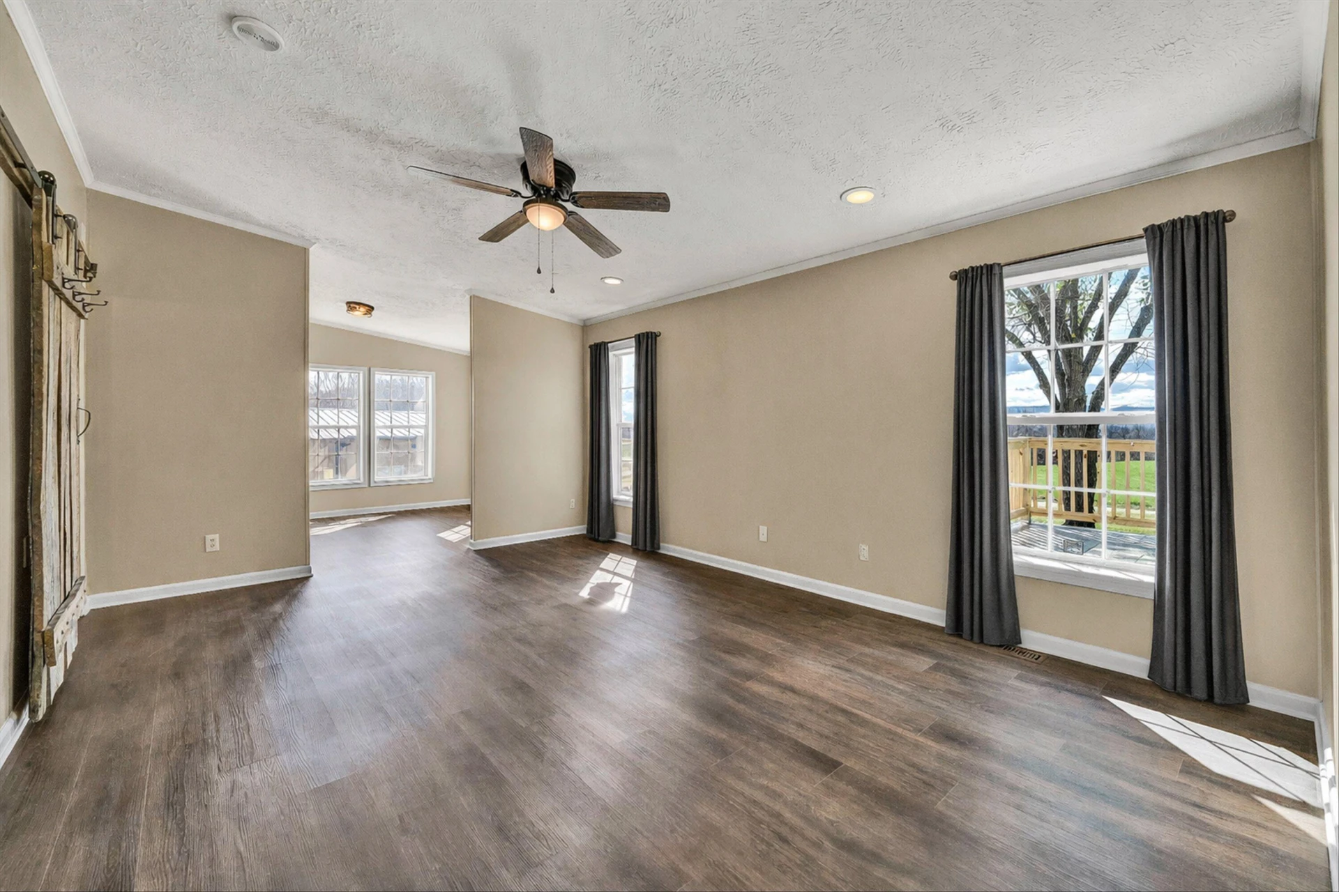 5555 DOE RUN RD - Photo 13