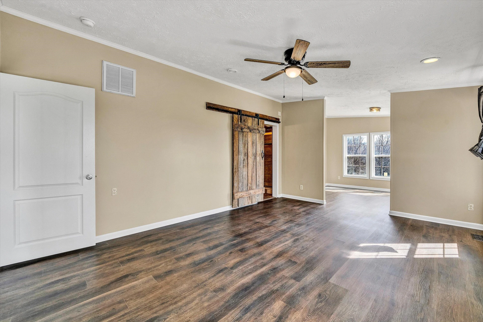 5555 DOE RUN RD - Photo 14