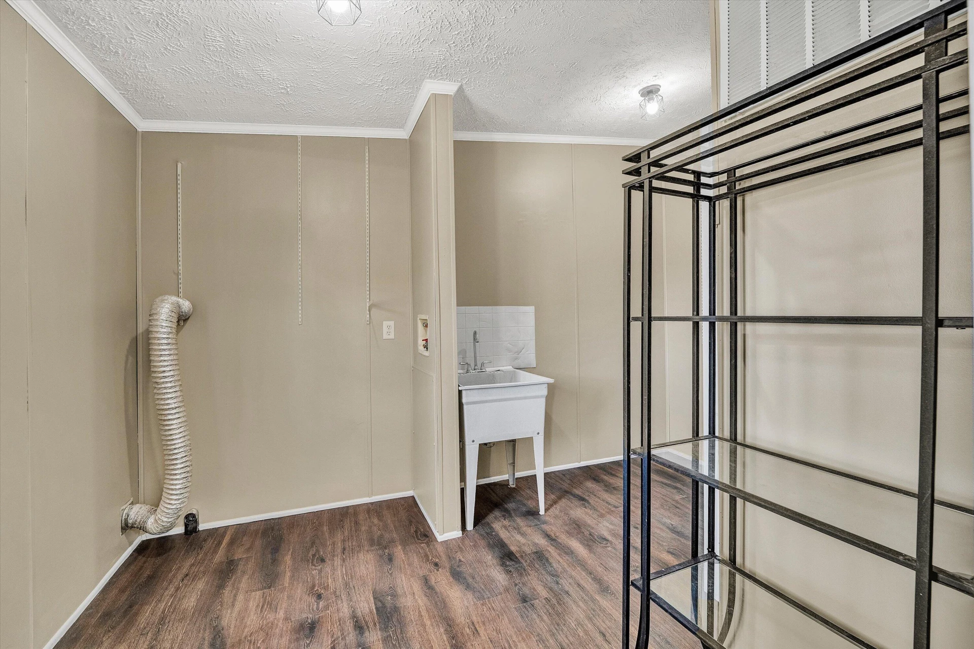 5555 DOE RUN RD - Photo 23