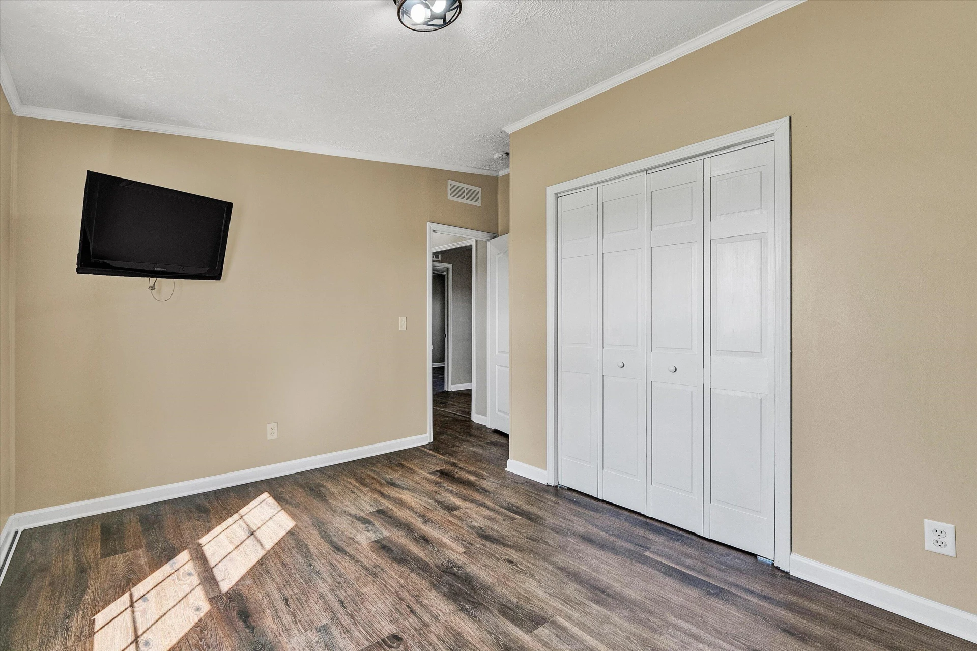 5555 DOE RUN RD - Photo 31