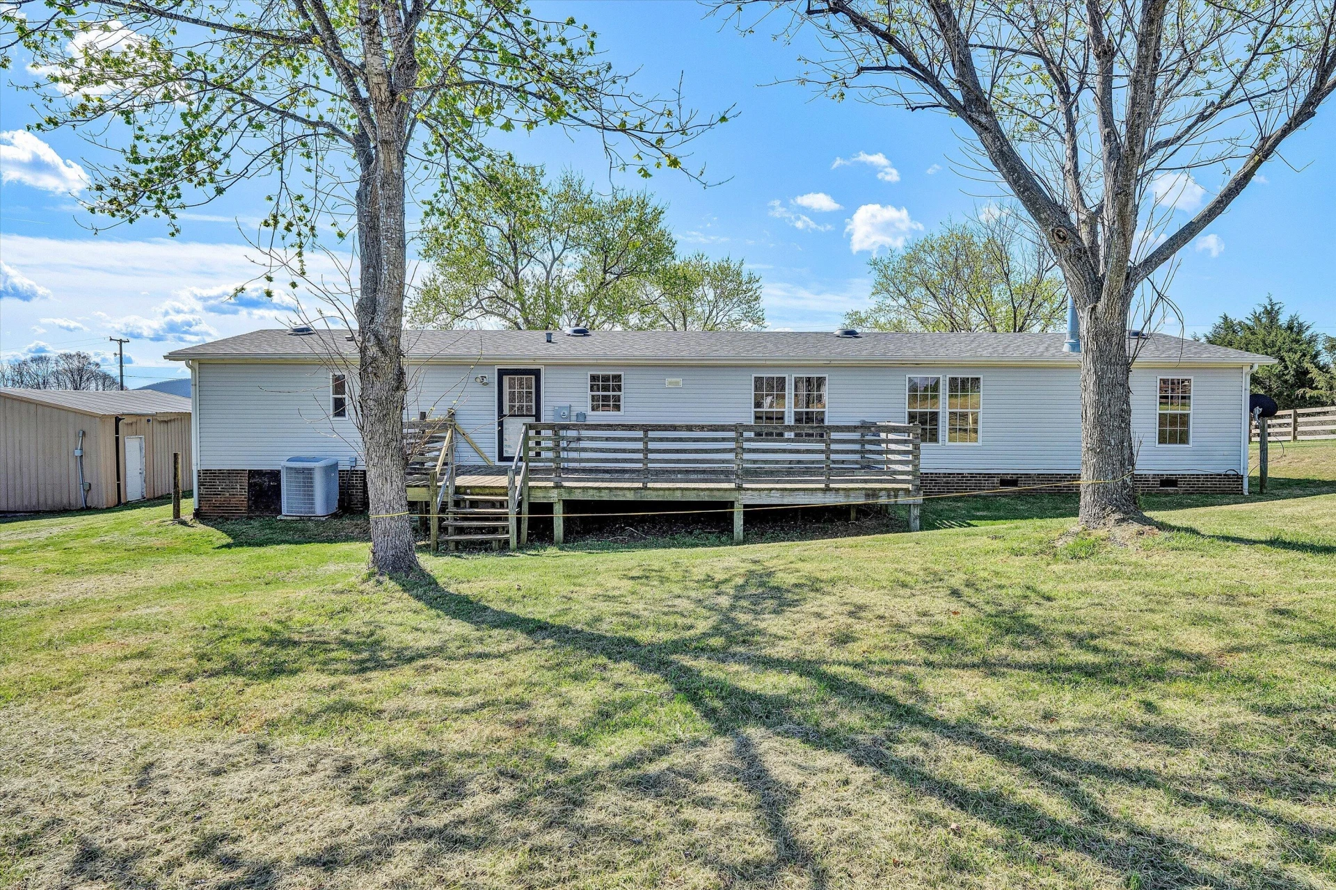 5555 DOE RUN RD - Photo 32