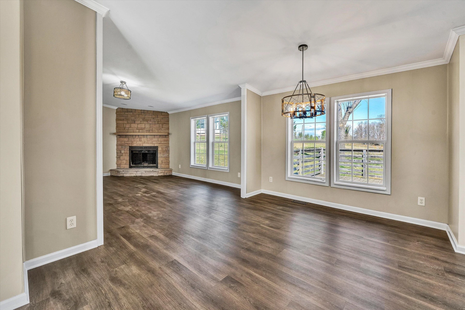 5555 DOE RUN RD - Photo 7