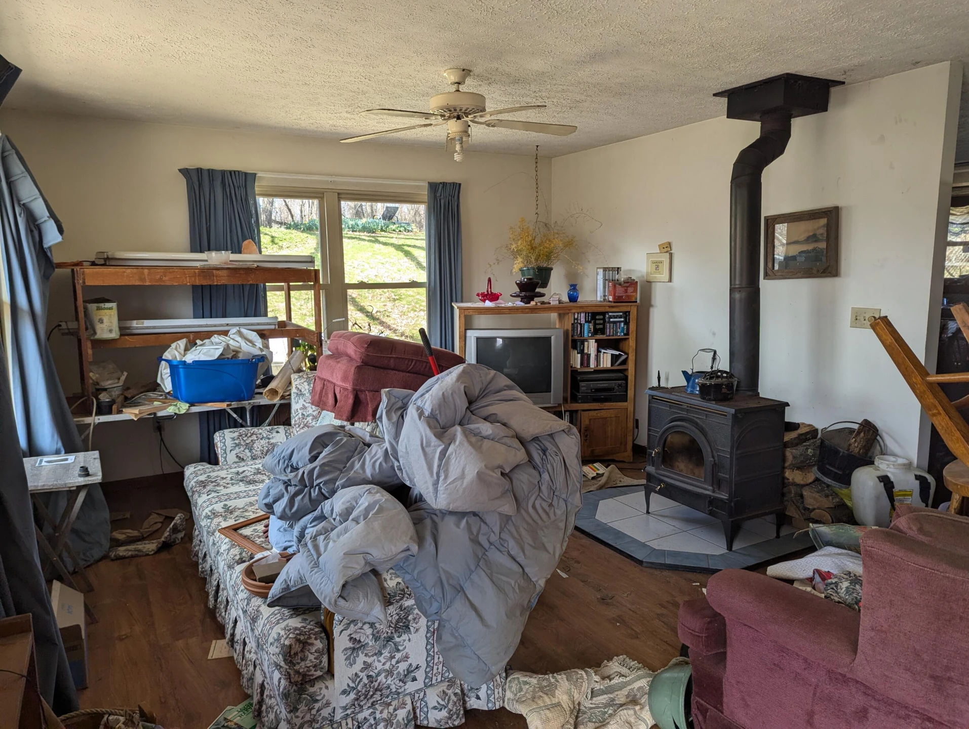 8926 Valley DR - Photo 14