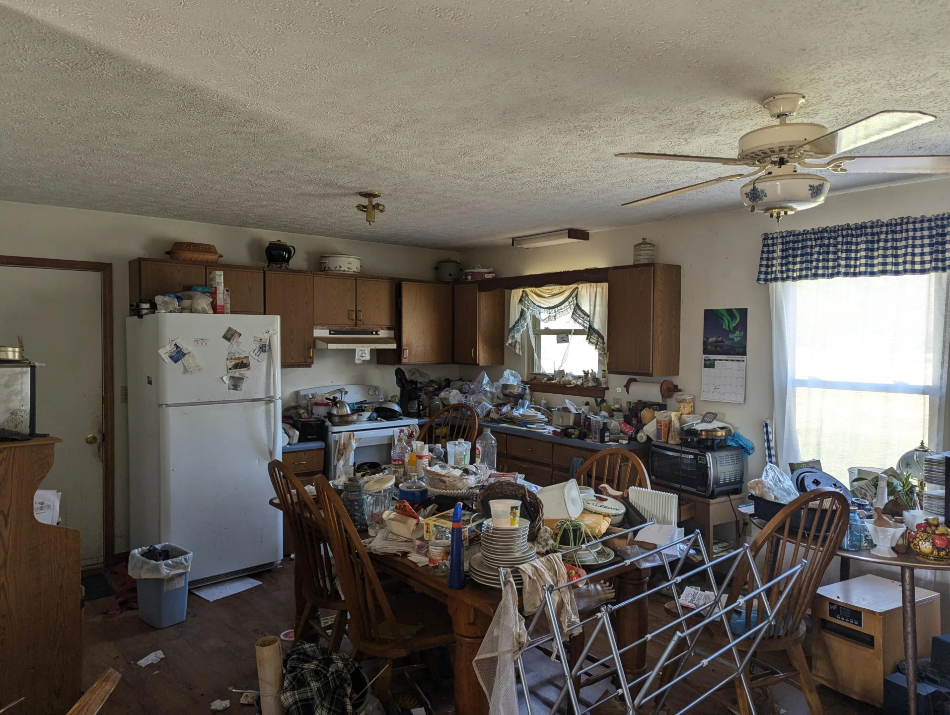 8926 Valley DR - Photo 16