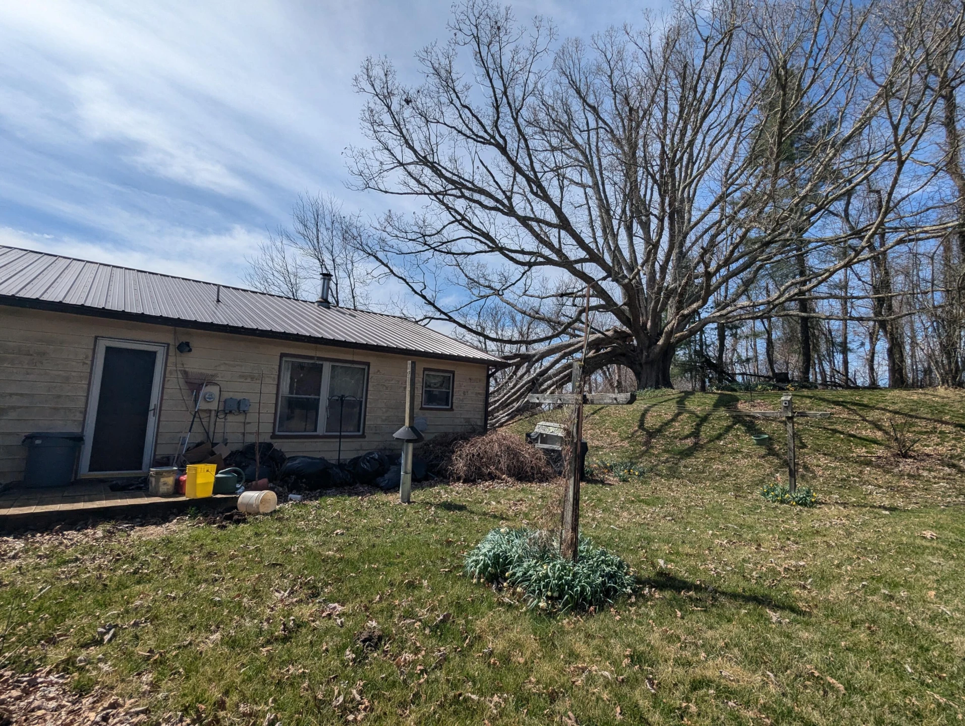 8926 Valley DR - Photo 28