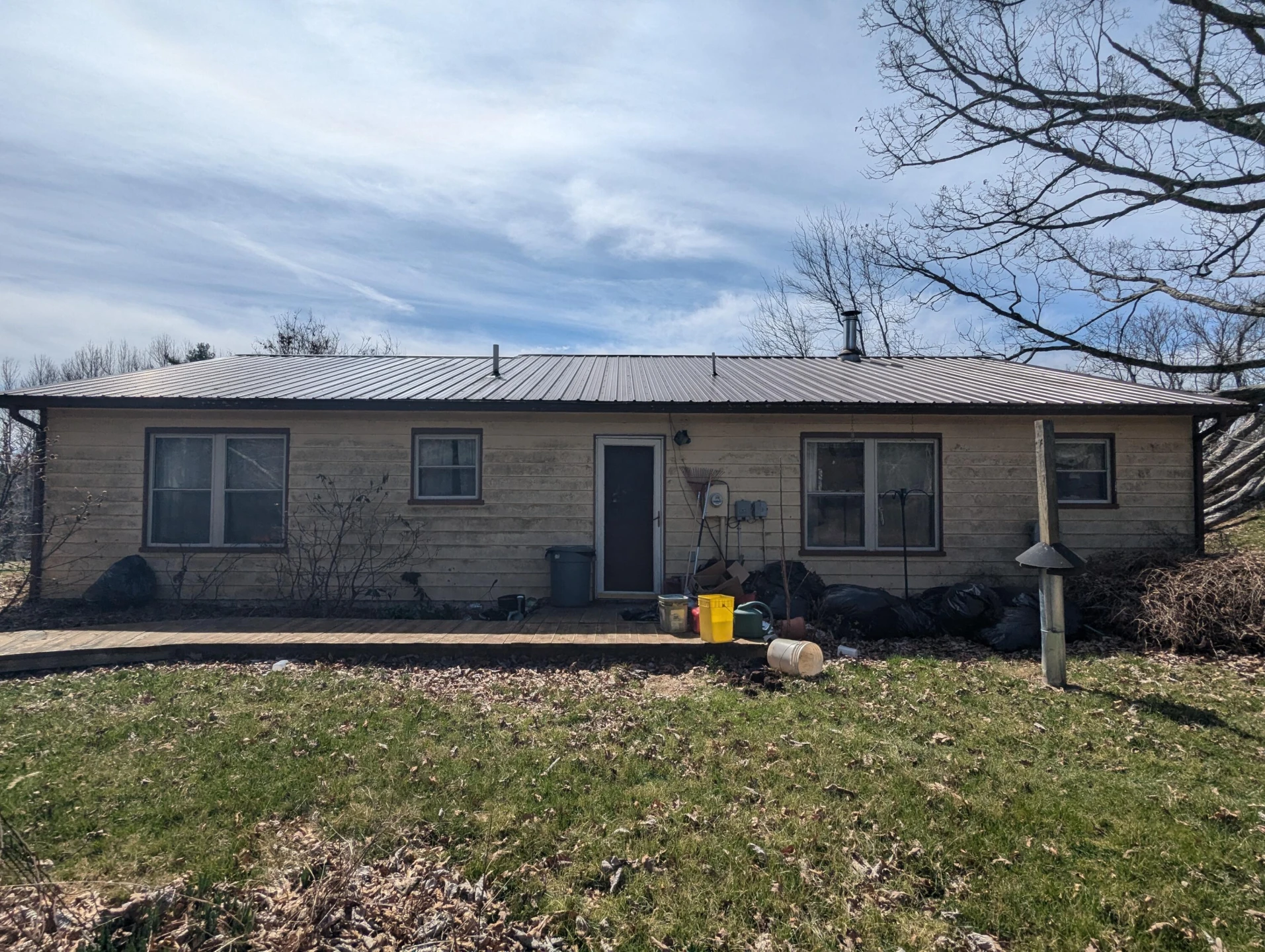8926 Valley DR - Photo 4