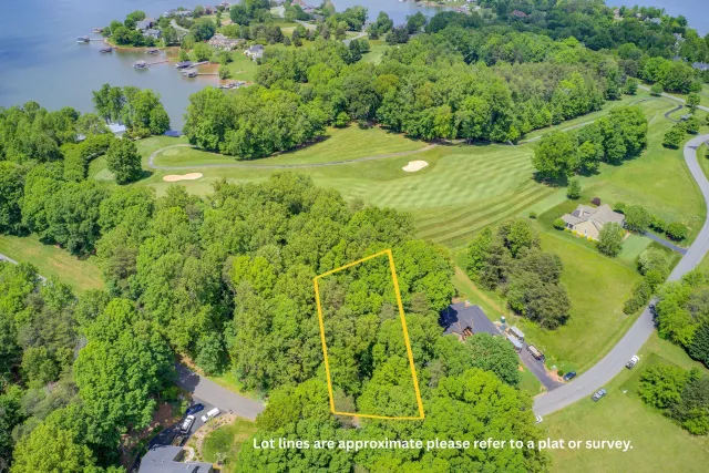 Lot 113 Cross Harbour DR, Penhook, VA, 24137